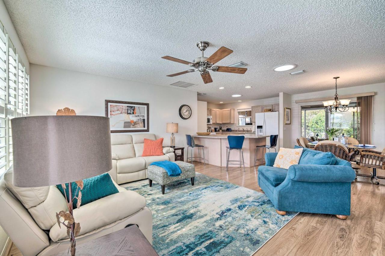 Home In The Villages With Lanai And Private Hot Tub! Exterior photo